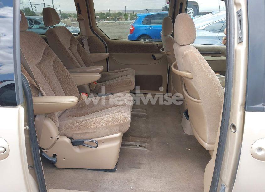 Photo 8 of 1999 Chrysler Town & COUNTRY LX (VIN 1C4GP54L0XB512495)