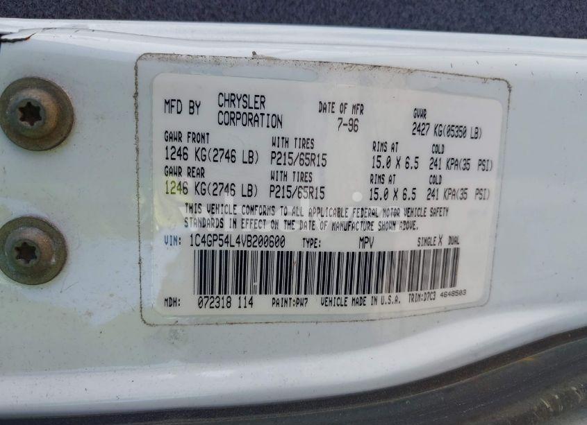 Photo 9 of 1997 Chrysler Town & COUNTRY LX (VIN 1C4GP54L4VB200600)