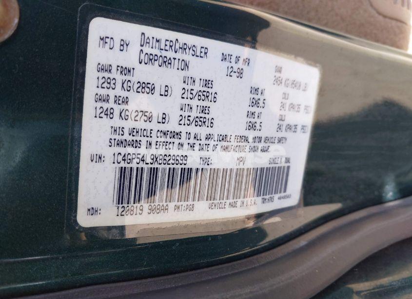 Photo 9 of 1999 Chrysler Town & COUNTRY LX (VIN 1C4GP54L9XB629699)