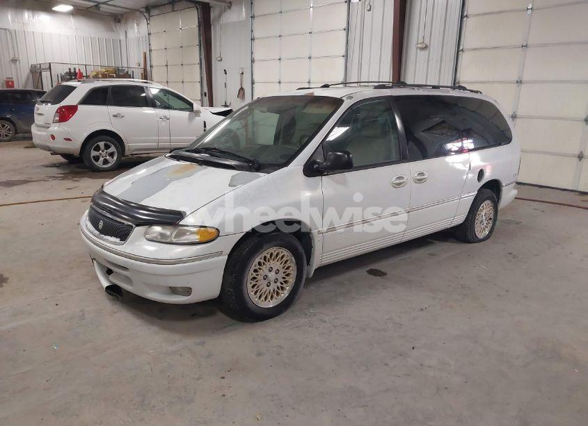 Photo 2 of 1997 Chrysler Town & COUNTRY LXI (VIN 1C4GP64L4VB226748)