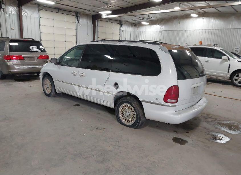 Photo 3 of 1997 Chrysler Town & COUNTRY LXI (VIN 1C4GP64L4VB226748)