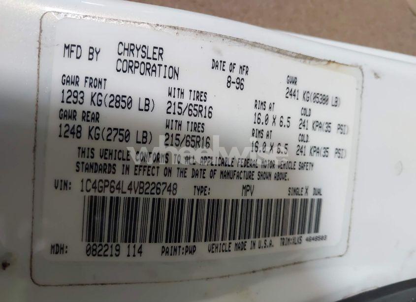 Photo 9 of 1997 Chrysler Town & COUNTRY LXI (VIN 1C4GP64L4VB226748)