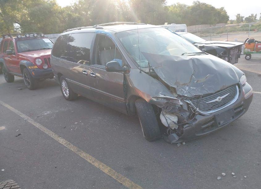 1999 Chrysler Town & COUNTRY LIMITED (VIN 1C4GP64L8XB722316) main photo