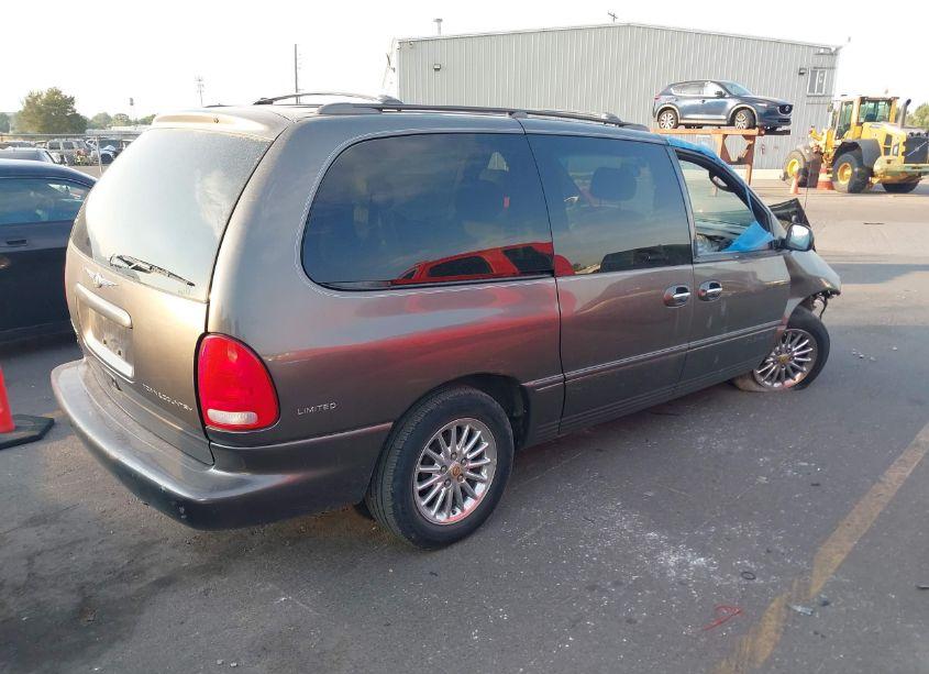 Photo 4 of 1999 Chrysler Town & COUNTRY LIMITED (VIN 1C4GP64L8XB722316)