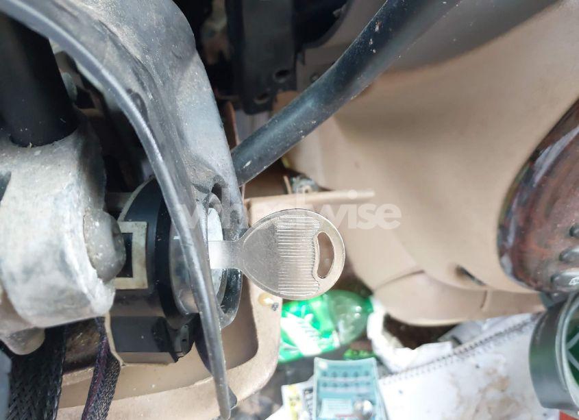 Photo 11 of 1997 Chrysler Town & COUNTRY LXI (VIN 1C4GP64LXVB245708)