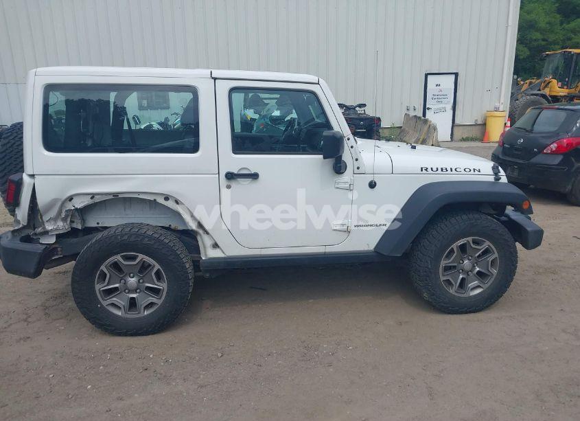 Photo 13 of 2016 Jeep Wrangler RUBICON (VIN 1C4HJWCG5GL236700)