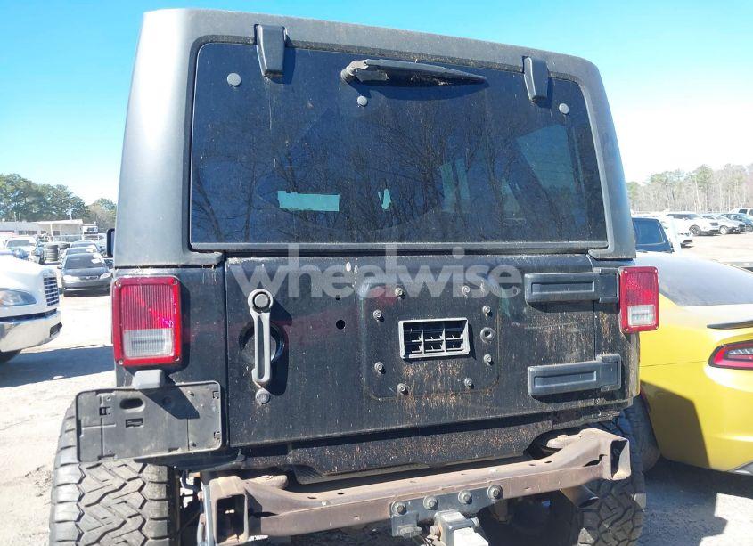 Photo 17 of 2014 Jeep Wrangler UNLIMITED SPORT (VIN 1C4HJWDG0EL113544)