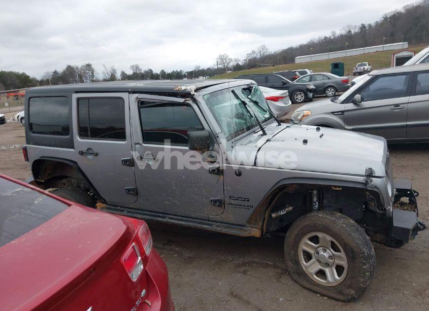 Photo 13 of 2015 Jeep Wrangler UNLIMITED SPORT (VIN 1C4HJWDG0FL577094)