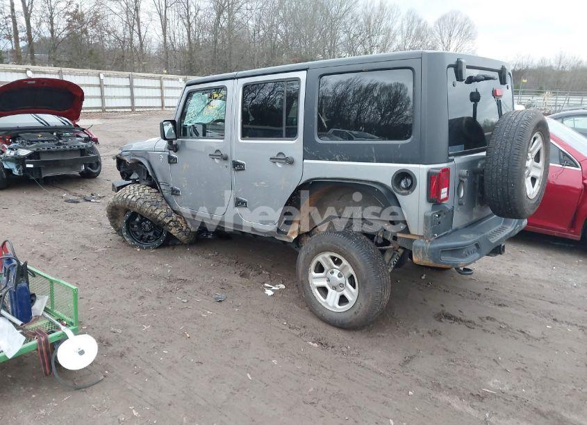 Photo 3 of 2015 Jeep Wrangler UNLIMITED SPORT (VIN 1C4HJWDG0FL577094)