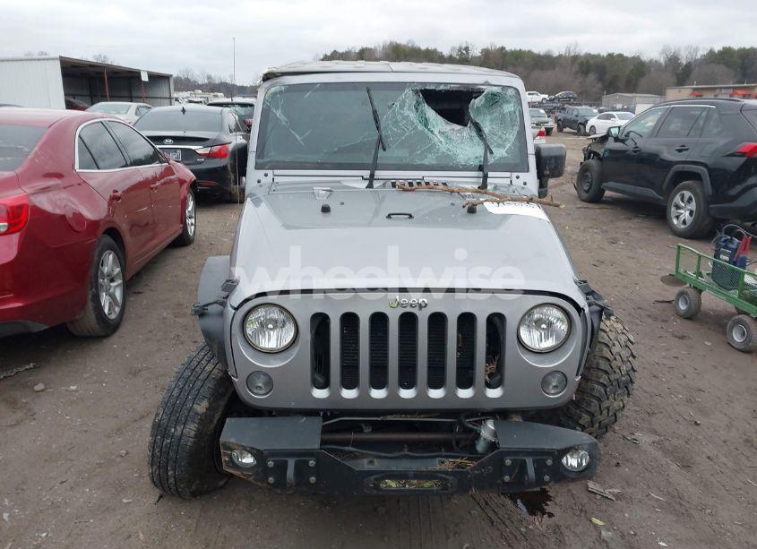 Photo 6 of 2015 Jeep Wrangler UNLIMITED SPORT (VIN 1C4HJWDG0FL577094)