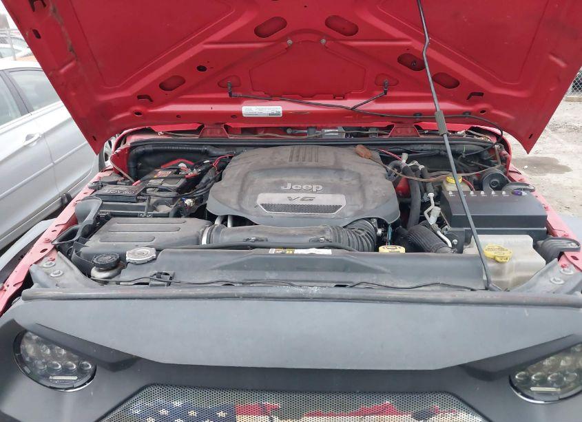 Photo 10 of 2015 Jeep Wrangler UNLIMITED SPORT (VIN 1C4HJWDG0FL653493)