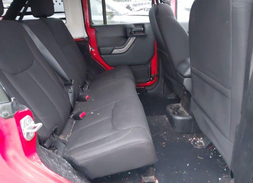 Photo 8 of 2015 Jeep Wrangler UNLIMITED SPORT (VIN 1C4HJWDG0FL653493)