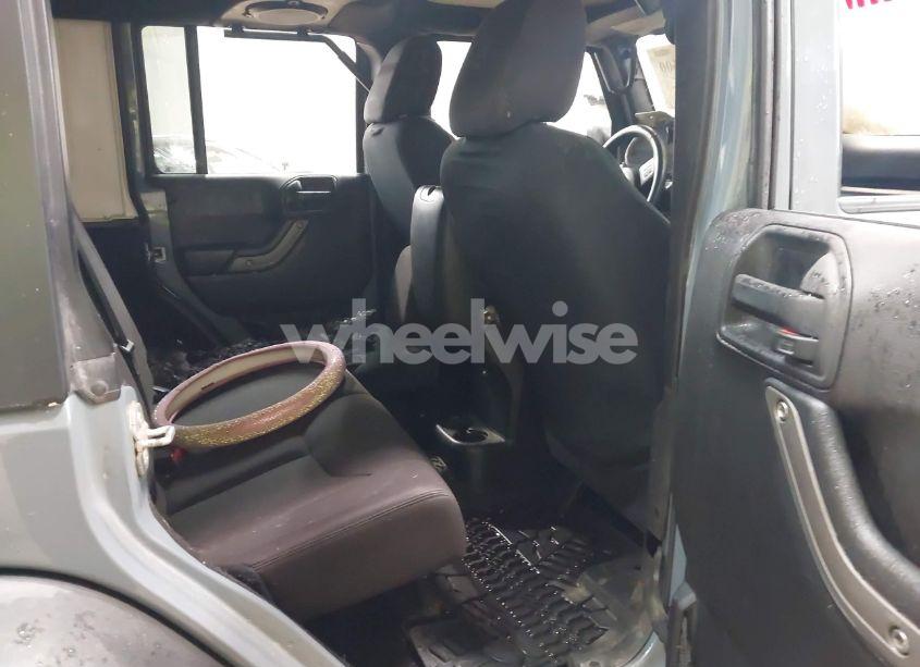 Photo 8 of 2014 Jeep Wrangler UNLIMITED SPORT (VIN 1C4HJWDG1EL179407)