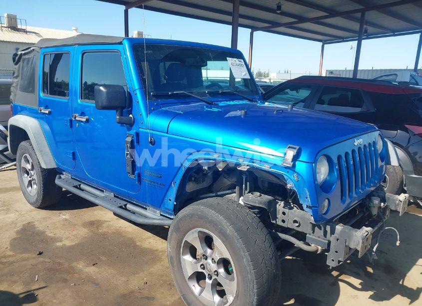 2015 Jeep Wrangler UNLIMITED SPORT (VIN 1C4HJWDG1FL528650) main photo