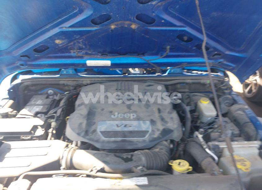 Photo 10 of 2015 Jeep Wrangler UNLIMITED SPORT (VIN 1C4HJWDG1FL528650)