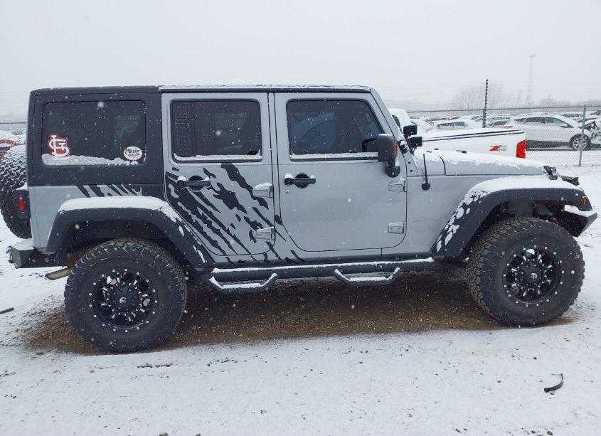 Photo 13 of 2013 Jeep Wrangler UNLIMITED SPORT (VIN 1C4HJWDG2DL701640)