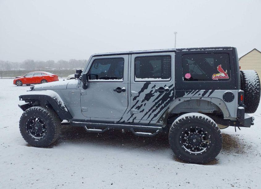 Photo 14 of 2013 Jeep Wrangler UNLIMITED SPORT (VIN 1C4HJWDG2DL701640)