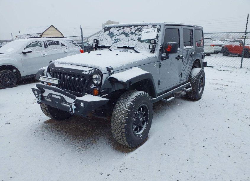 Photo 2 of 2013 Jeep Wrangler UNLIMITED SPORT (VIN 1C4HJWDG2DL701640)