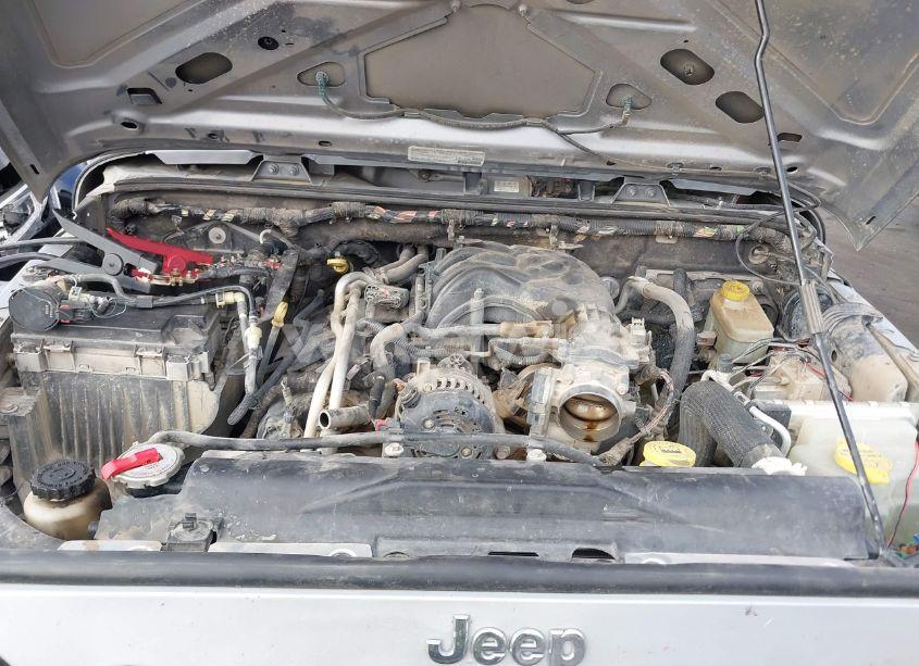 Photo 10 of 2014 Jeep Wrangler UNLIMITED SPORT (VIN 1C4HJWDG2EL140602)