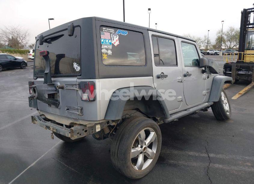 Photo 4 of 2014 Jeep Wrangler UNLIMITED SPORT (VIN 1C4HJWDG2EL140602)
