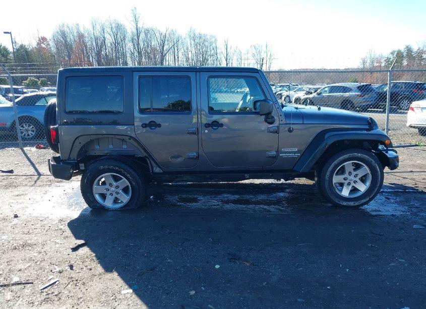 Photo 13 of 2014 Jeep Wrangler UNLIMITED SPORT (VIN 1C4HJWDG2EL202404)