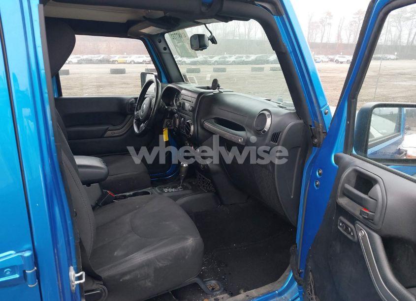 Photo 5 of 2015 Jeep Wrangler UNLIMITED SPORT (VIN 1C4HJWDG2FL505099)