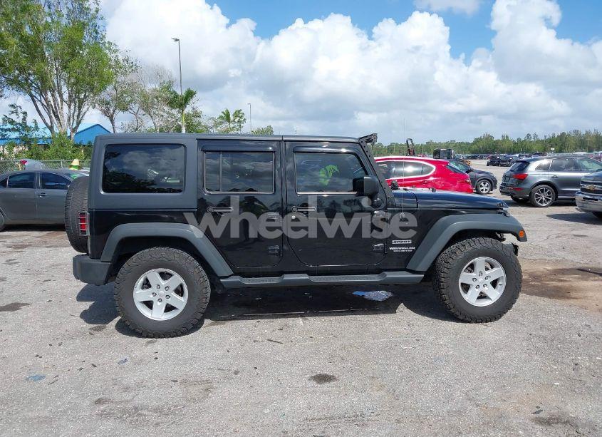 Photo 13 of 2016 Jeep Wrangler UNLIMITED SPORT (VIN 1C4HJWDG3GL234653)