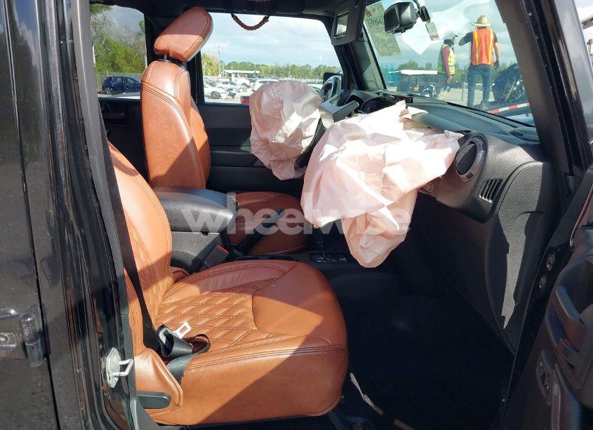 Photo 5 of 2017 Jeep Wrangler UNLIMITED SPORT (VIN 1C4HJWDG3HL608163)