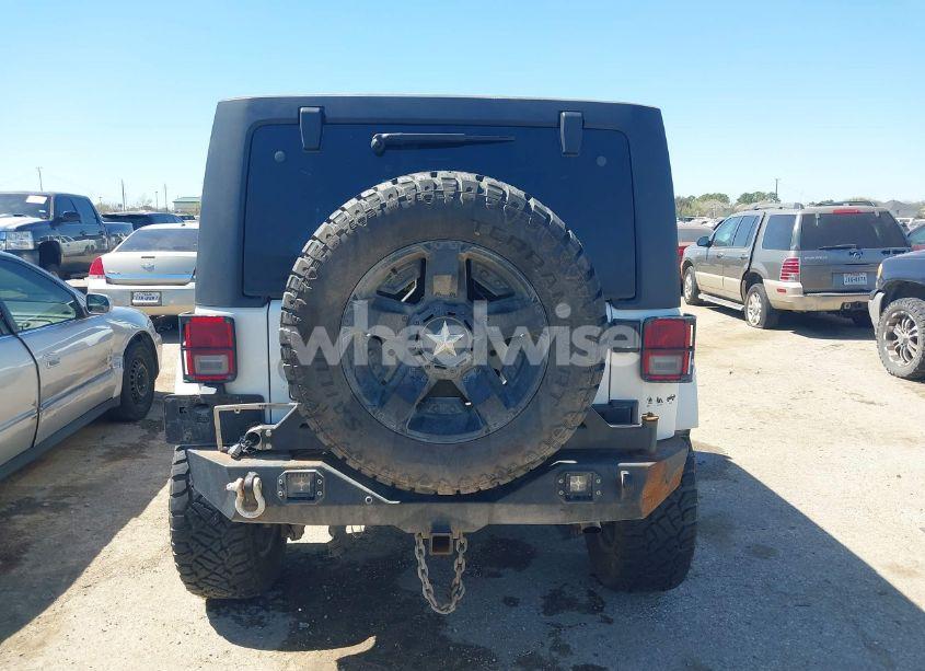Photo 16 of 2015 Jeep Wrangler UNLIMITED FREEDOM EDITION (VIN 1C4HJWDG4FL622215)