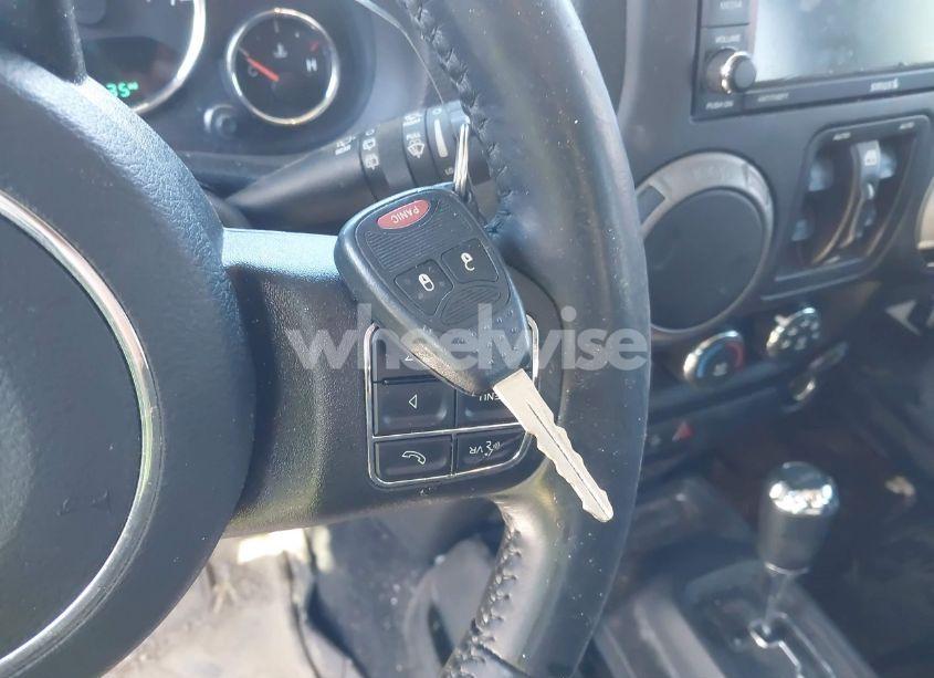 Photo 11 of 2017 Jeep Wrangler UNLIMITED SPORT 4X4 (VIN 1C4HJWDG4HL561113)