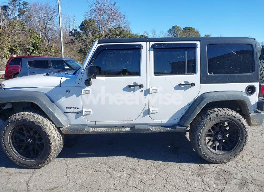 Photo 14 of 2017 Jeep Wrangler UNLIMITED SPORT 4X4 (VIN 1C4HJWDG4HL561113)