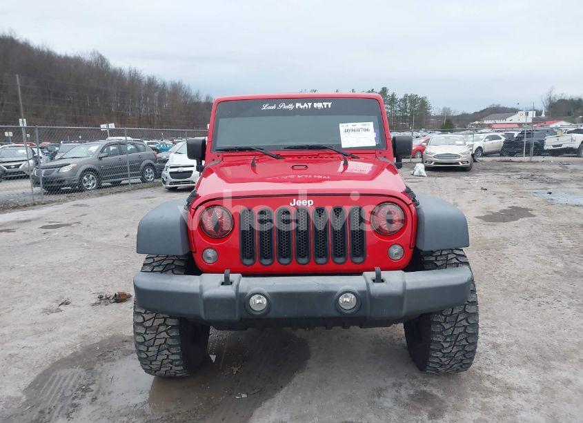 Photo 12 of 2018 Jeep Wrangler JK UNLIMITED SPORT S 4X4 (VIN 1C4HJWDG5JL919812)