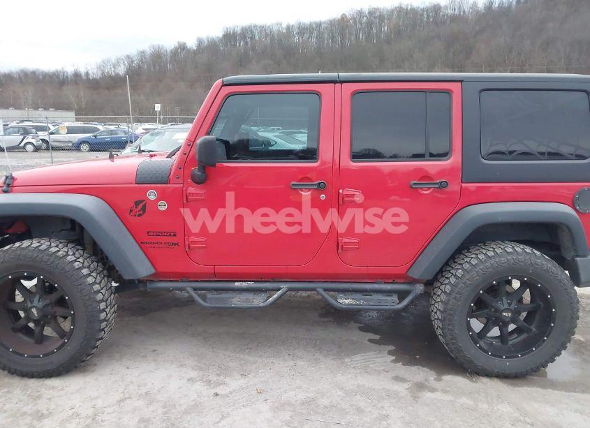 Photo 14 of 2018 Jeep Wrangler JK UNLIMITED SPORT S 4X4 (VIN 1C4HJWDG5JL919812)