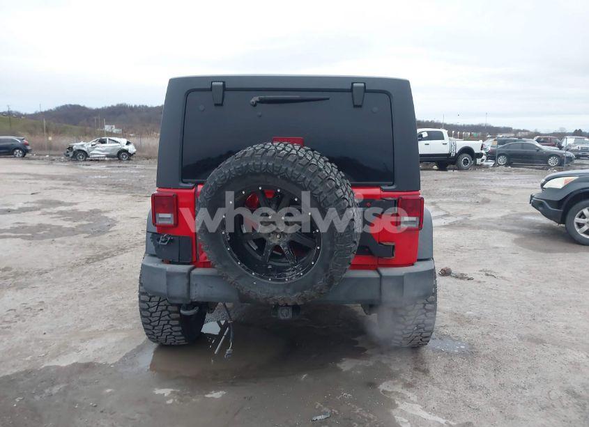 Photo 16 of 2018 Jeep Wrangler JK UNLIMITED SPORT S 4X4 (VIN 1C4HJWDG5JL919812)