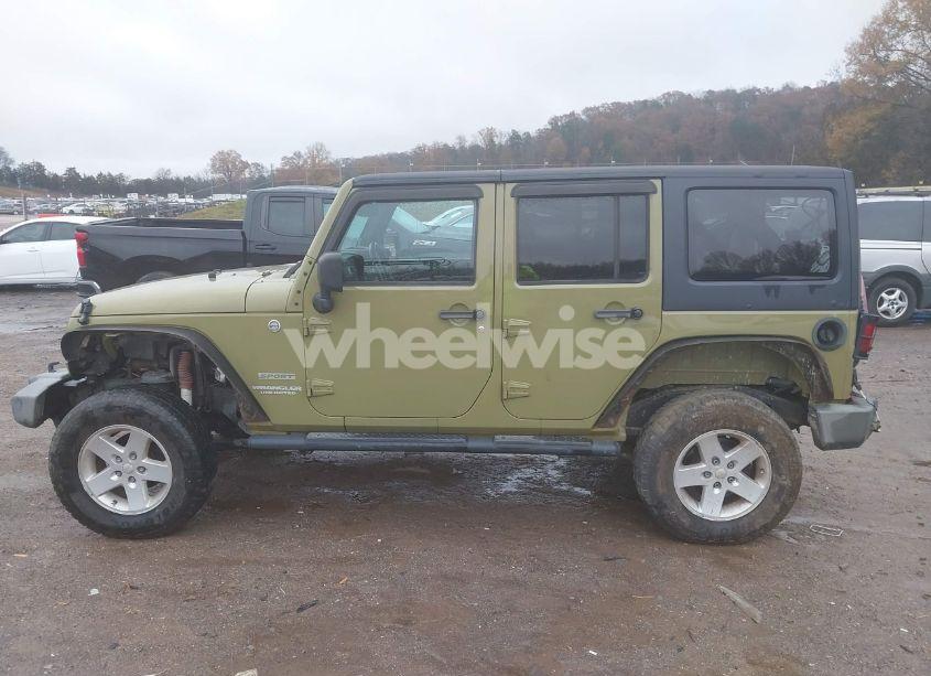 Photo 14 of 2013 Jeep Wrangler UNLIMITED SPORT (VIN 1C4HJWDG6DL530567)