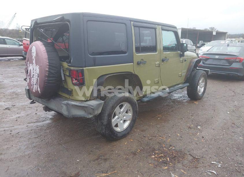 Photo 4 of 2013 Jeep Wrangler UNLIMITED SPORT (VIN 1C4HJWDG6DL530567)