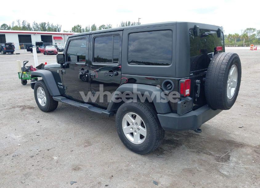 Photo 3 of 2018 Jeep Wrangler JK UNLIMITED SPORT S 4X4 (VIN 1C4HJWDG6JL921181)