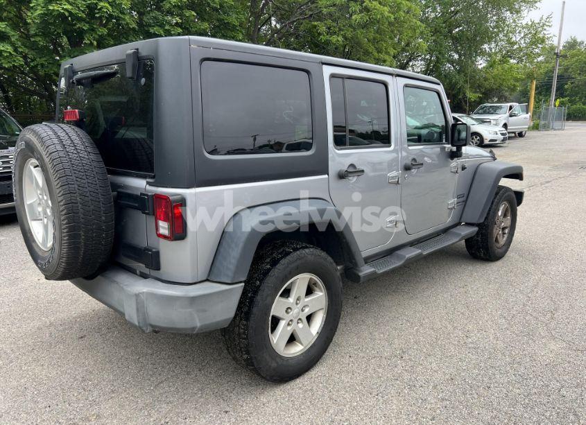 Photo 4 of 2018 Jeep Wrangler JK UNLIMITED SPORT S 4X4 (VIN 1C4HJWDG6JL927319)