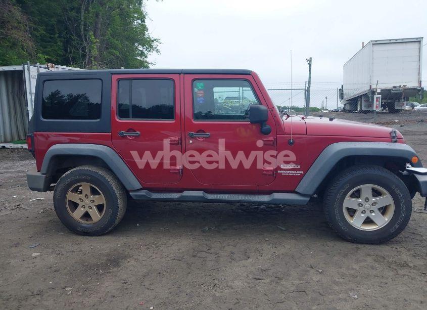 Photo 13 of 2013 Jeep Wrangler UNLIMITED SPORT (VIN 1C4HJWDG7DL516077)