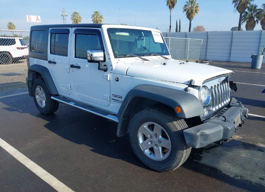 2014 Jeep Wrangler UNLIMITED SPORT (VIN 1C4HJWDG7EL263439) main photo