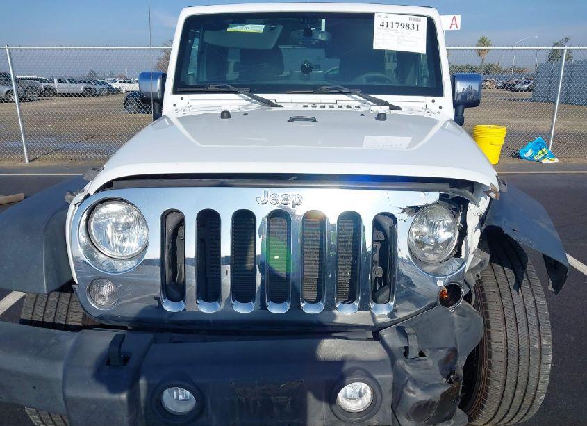 Photo 12 of 2014 Jeep Wrangler UNLIMITED SPORT (VIN 1C4HJWDG7EL263439)