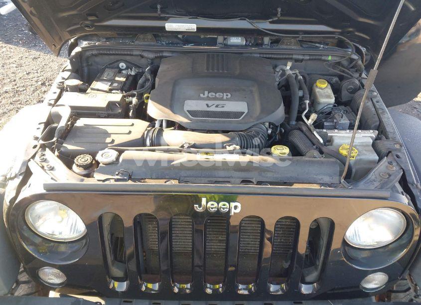 Photo 10 of 2015 Jeep Wrangler UNLIMITED SPORT (VIN 1C4HJWDG7FL629045)