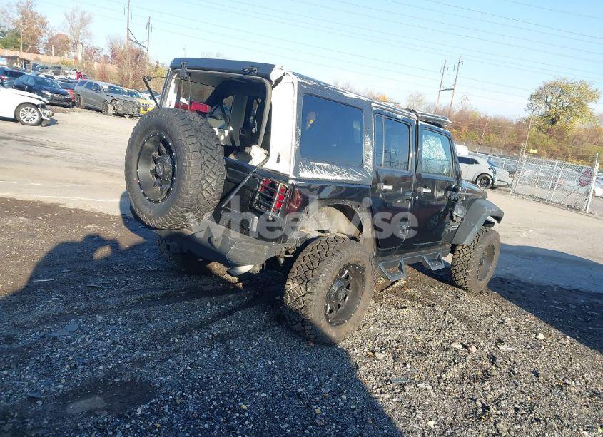 Photo 4 of 2015 Jeep Wrangler UNLIMITED SPORT (VIN 1C4HJWDG7FL629045)