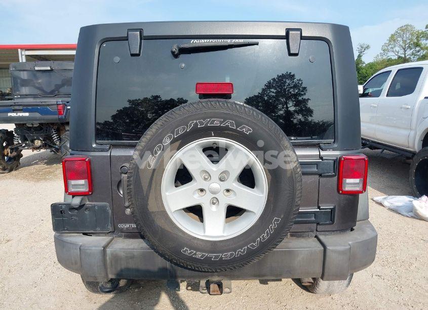 Photo 16 of 2016 Jeep Wrangler UNLIMITED SPORT (VIN 1C4HJWDG7GL219976)