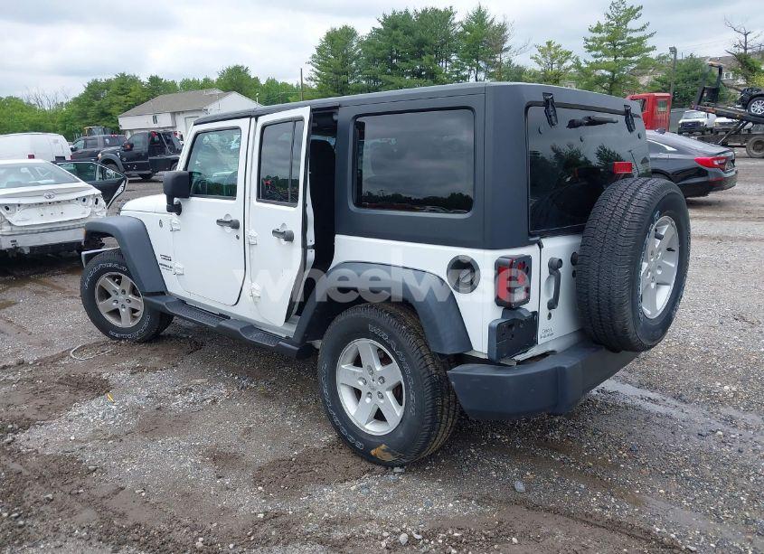 Photo 3 of 2016 Jeep Wrangler UNLIMITED SPORT (VIN 1C4HJWDG7GL238107)