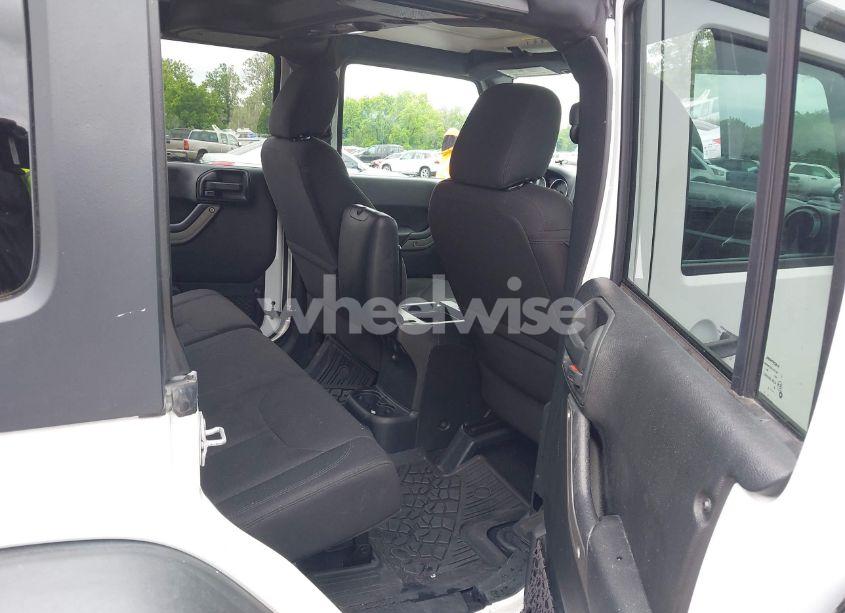 Photo 8 of 2016 Jeep Wrangler UNLIMITED SPORT (VIN 1C4HJWDG7GL238107)