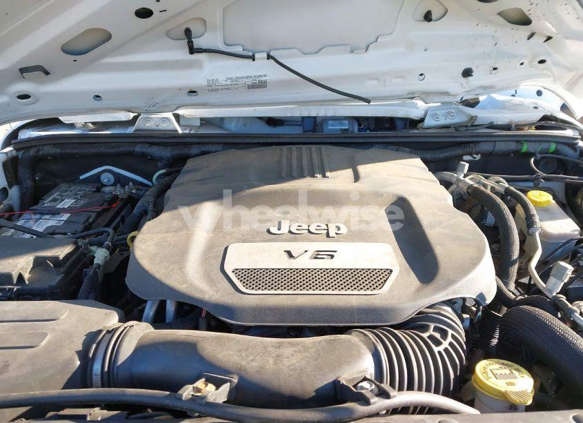 Photo 10 of 2017 Jeep Wrangler UNLIMITED BIG BEAR 4X4 (VIN 1C4HJWDG7HL612507)