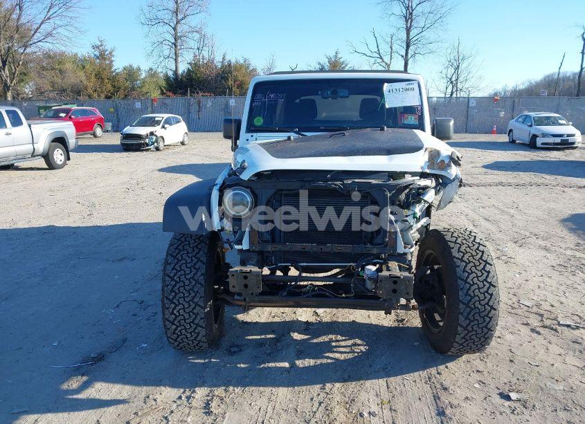 Photo 12 of 2017 Jeep Wrangler UNLIMITED BIG BEAR 4X4 (VIN 1C4HJWDG7HL612507)