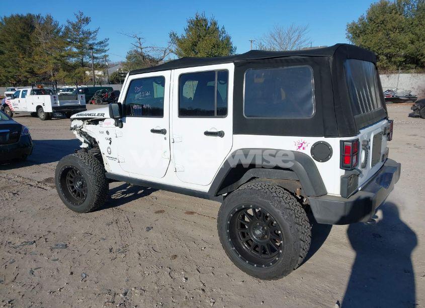 Photo 3 of 2017 Jeep Wrangler UNLIMITED BIG BEAR 4X4 (VIN 1C4HJWDG7HL612507)