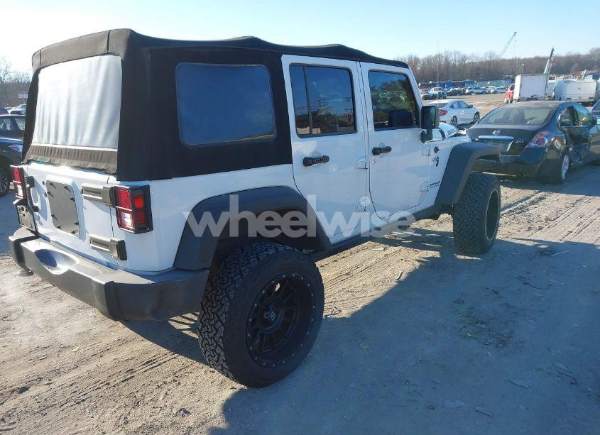 Photo 4 of 2017 Jeep Wrangler UNLIMITED BIG BEAR 4X4 (VIN 1C4HJWDG7HL612507)